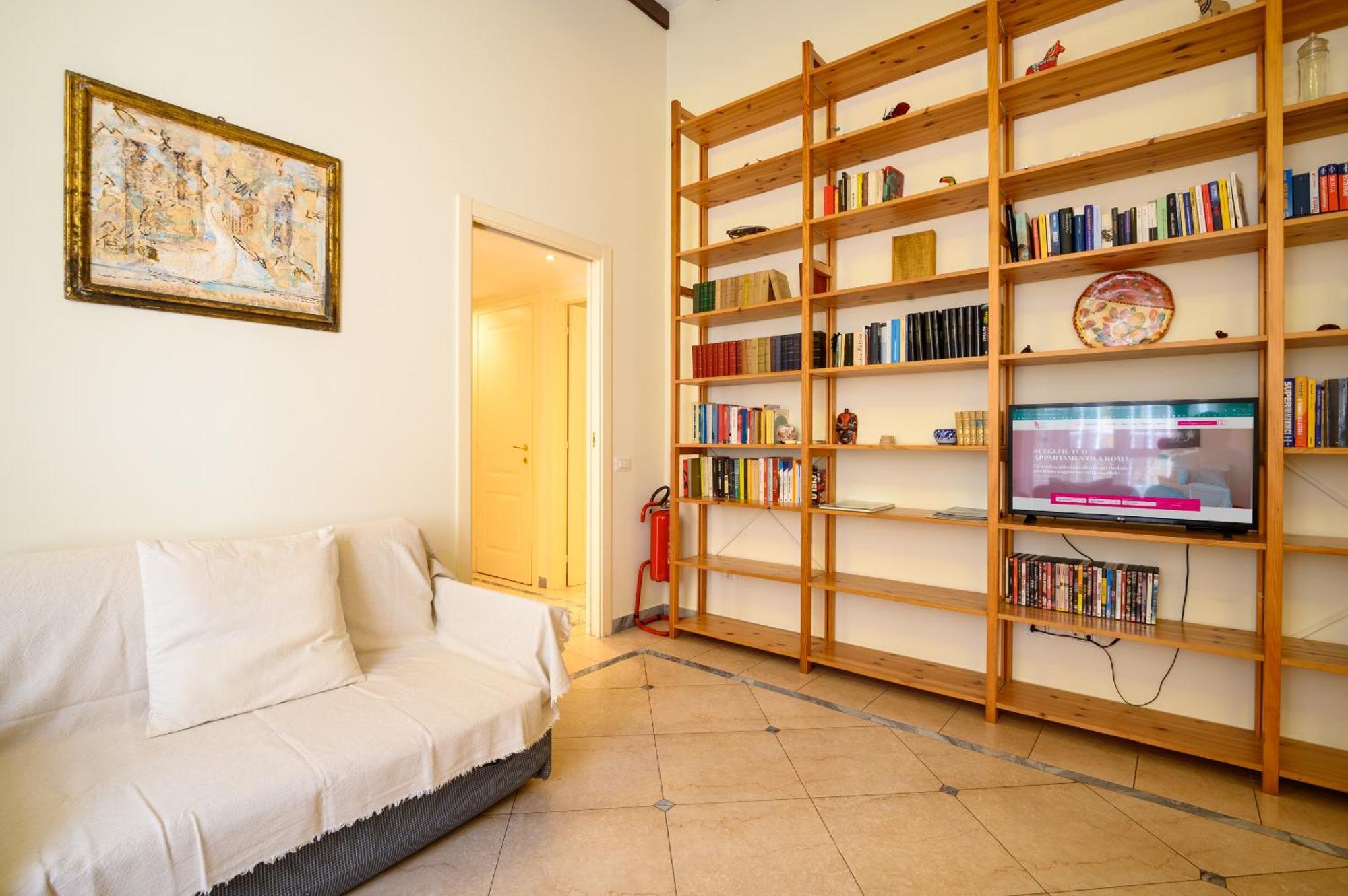 Appartamento Quattro Cantoni Monti *